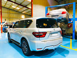 Nissan Patrol Auto Detailing & Polishing Service