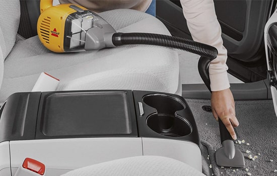 Car Vacuuming Abu Dhabi-min